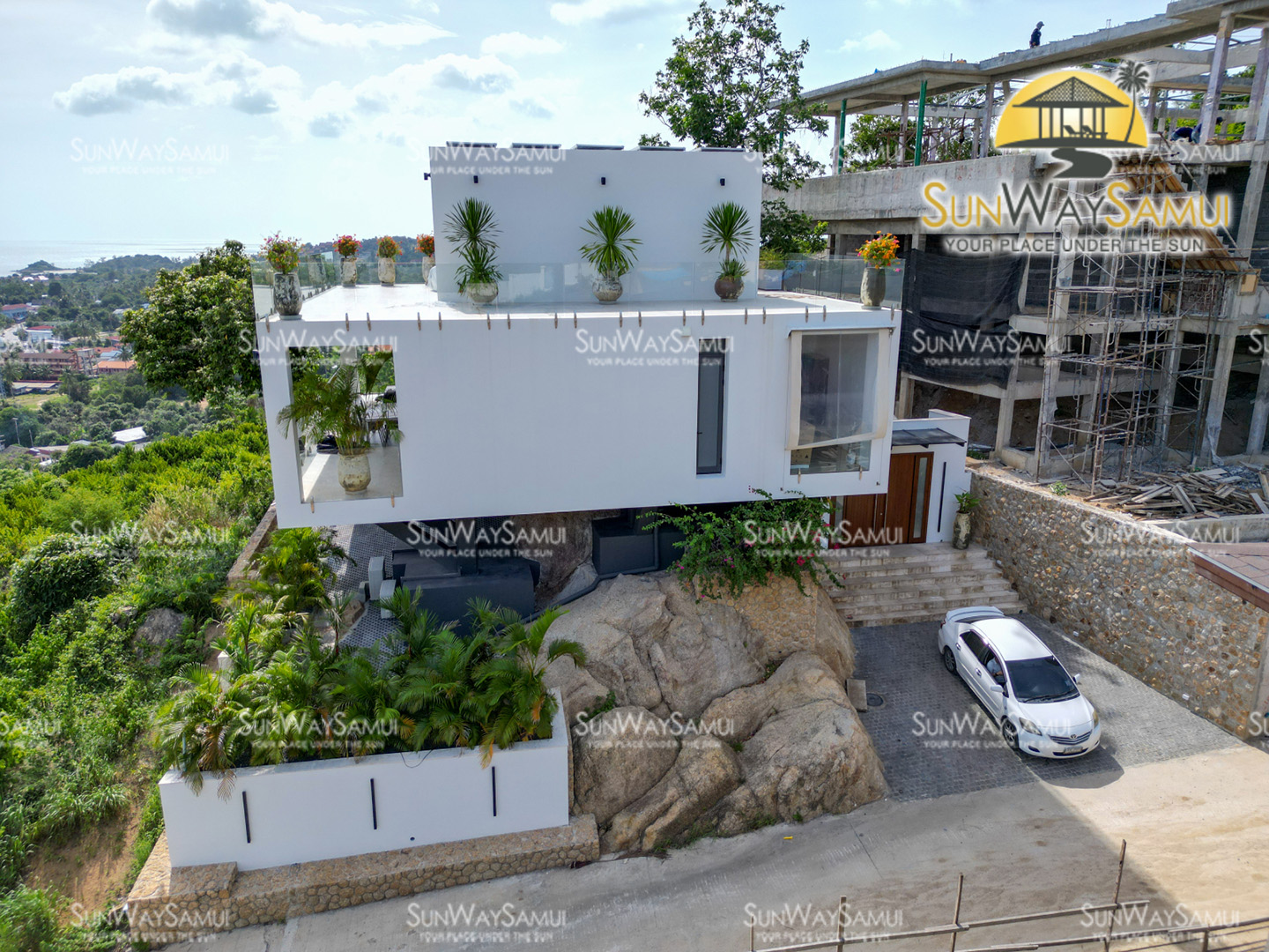 Modern 4 Bedroom Seaview Pool Villa in Plai Laem for sale