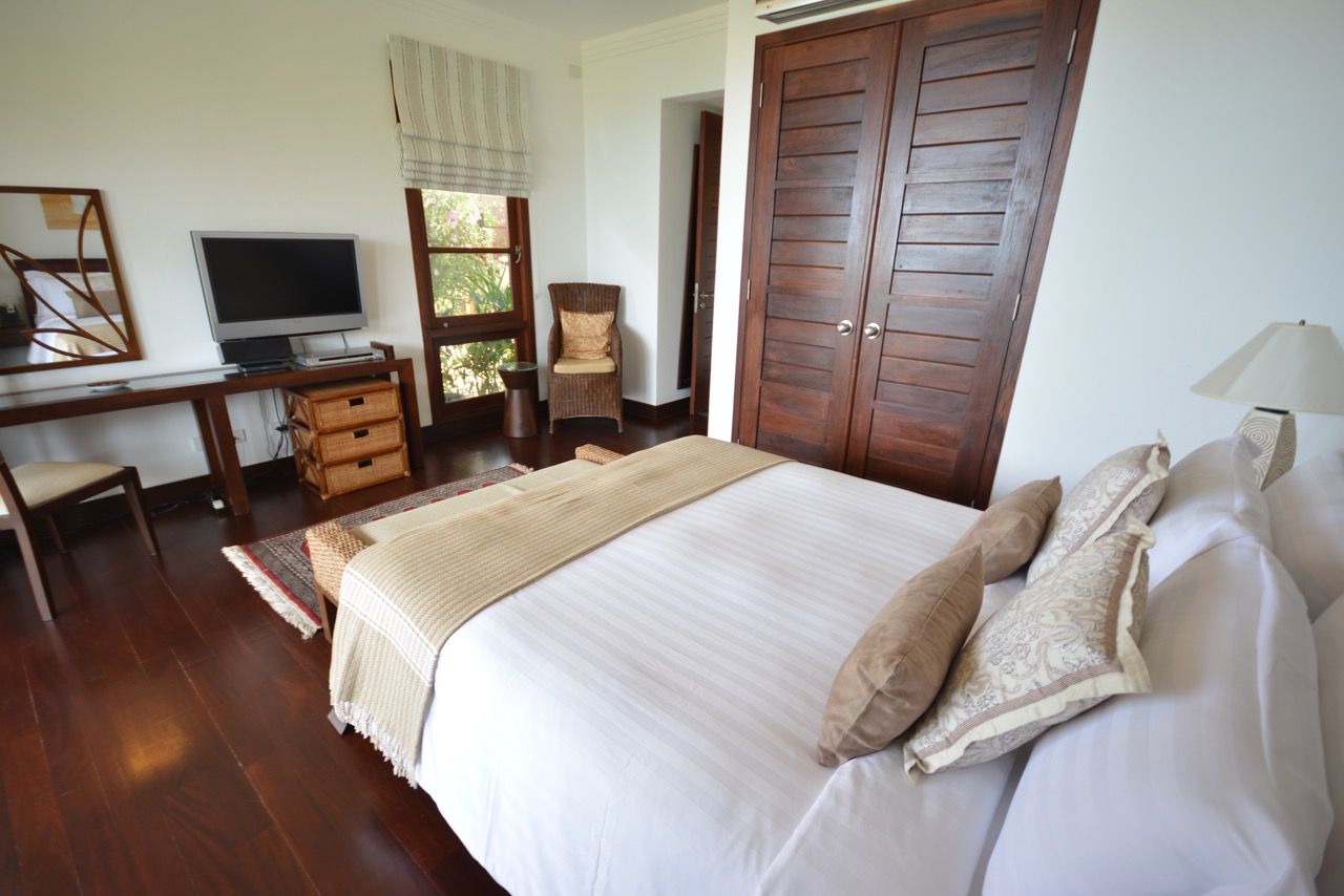 (SOLD) 3 bedroom pool villa in Kanda Residence 5* resort for sale