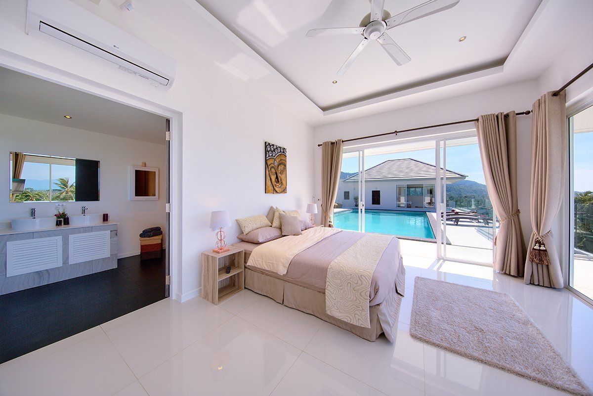 (SOLD) Villa White Lotus - Luxury 7 bedroom Seaview Villa in Maenam for sale