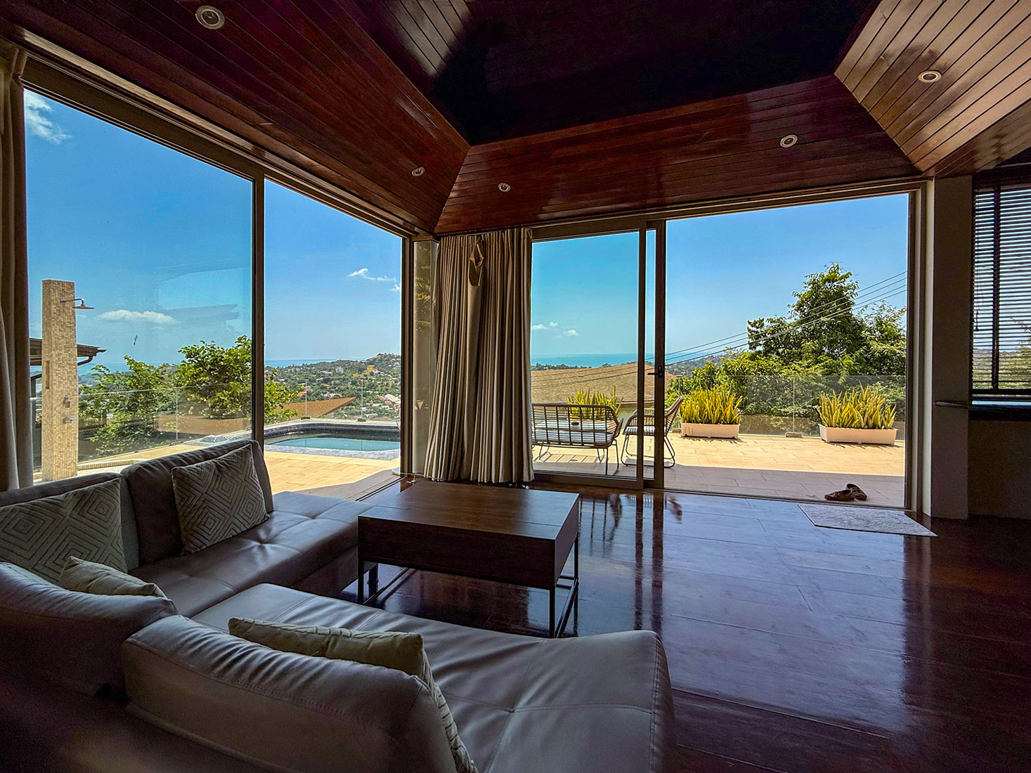 Villa Daniela - Charming 3+1 Bedroom Seaview Villa in Plai Laem for sale