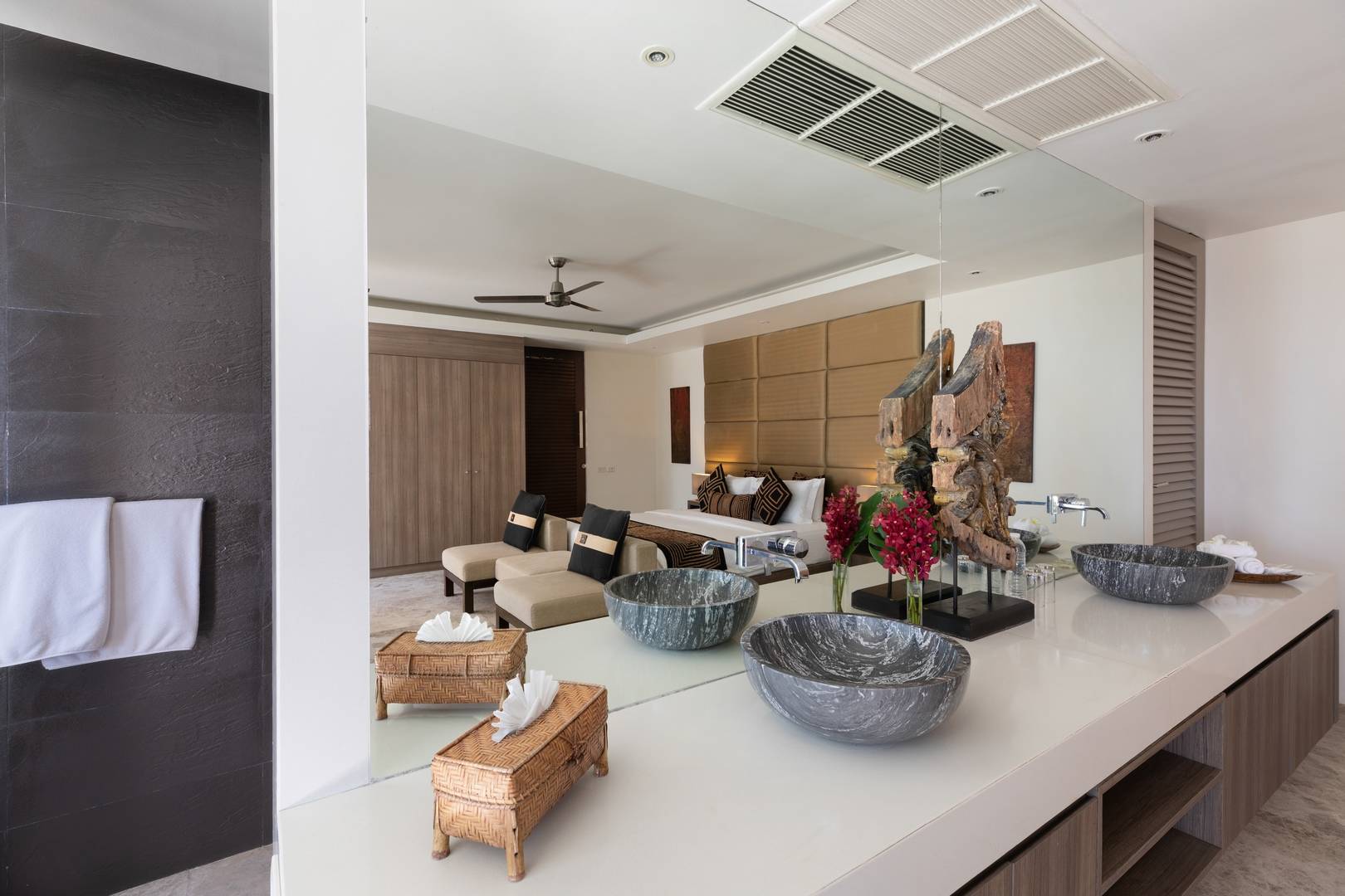 Napa Villa - Contemporary 4 Bedroom Seaview Pool Villa in North Chaweng for sale