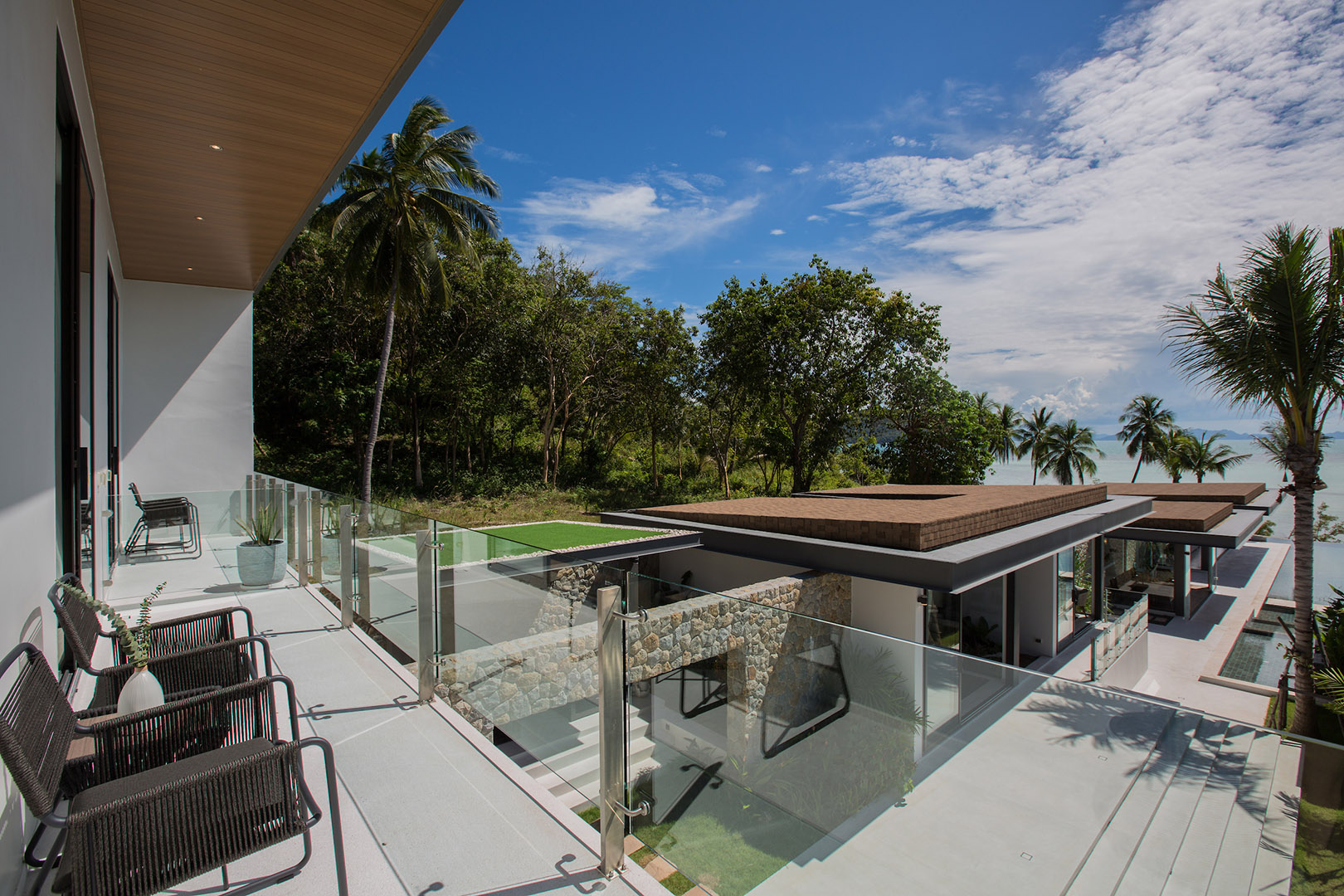 Villa Sea Renity - Ultra-Luxury 7 Bedroom Beachfront Villa in Laem Sor for Sale