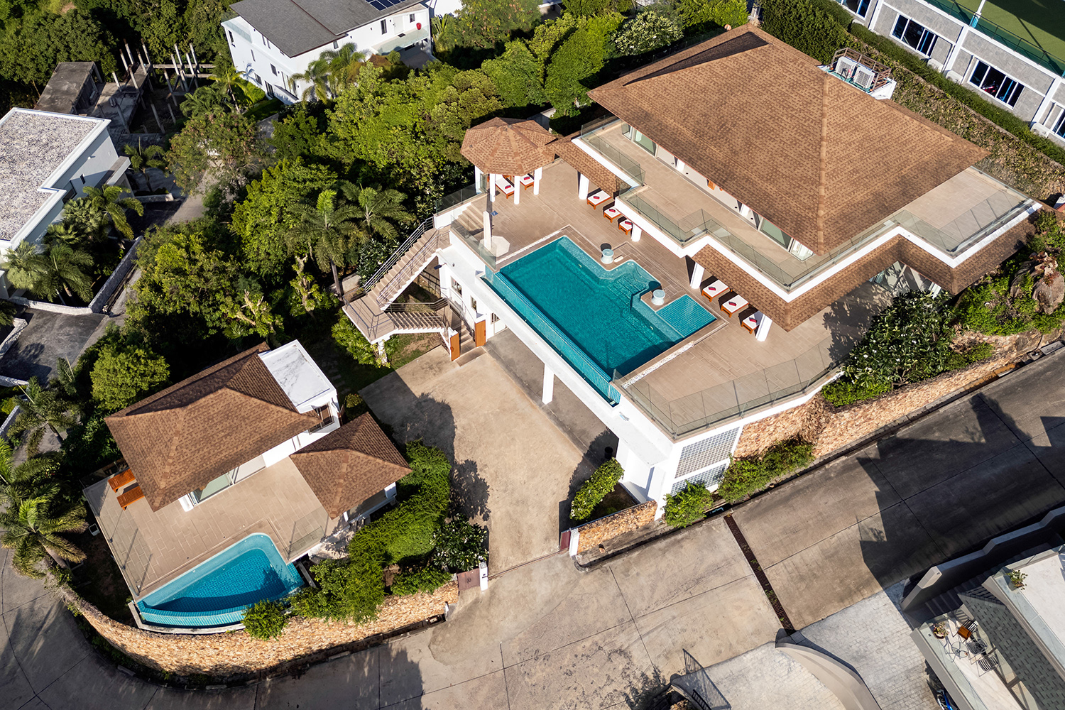(PRICE REDUCED!) Narai Kiri Villa – Spacious 5 Bedroom Seaview Pool Villa in Plai Laem for sale