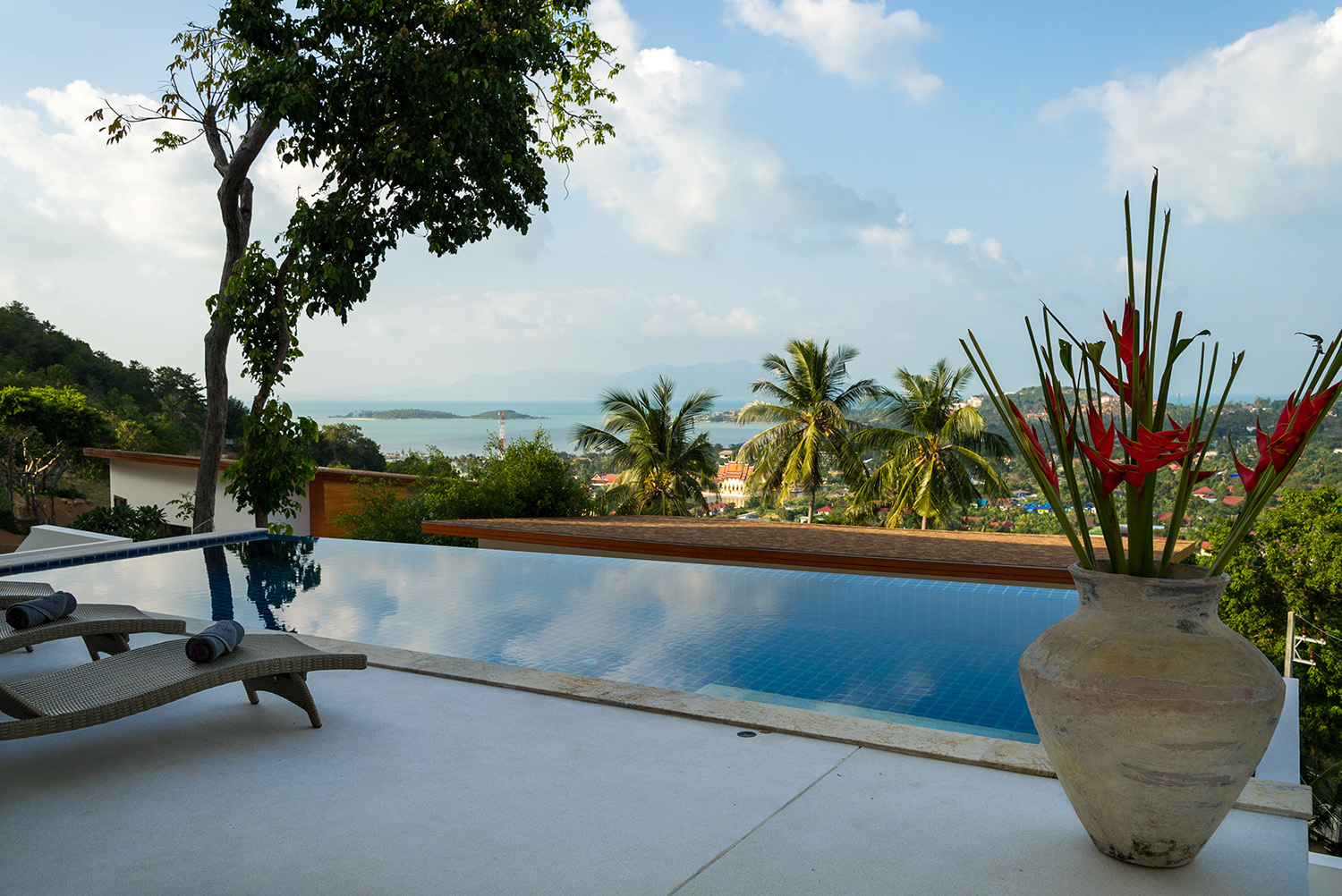 The Ridge Villa 7 – Beautiful 4 Bedroom Seaview Pool Villa in Plai Laem for sale