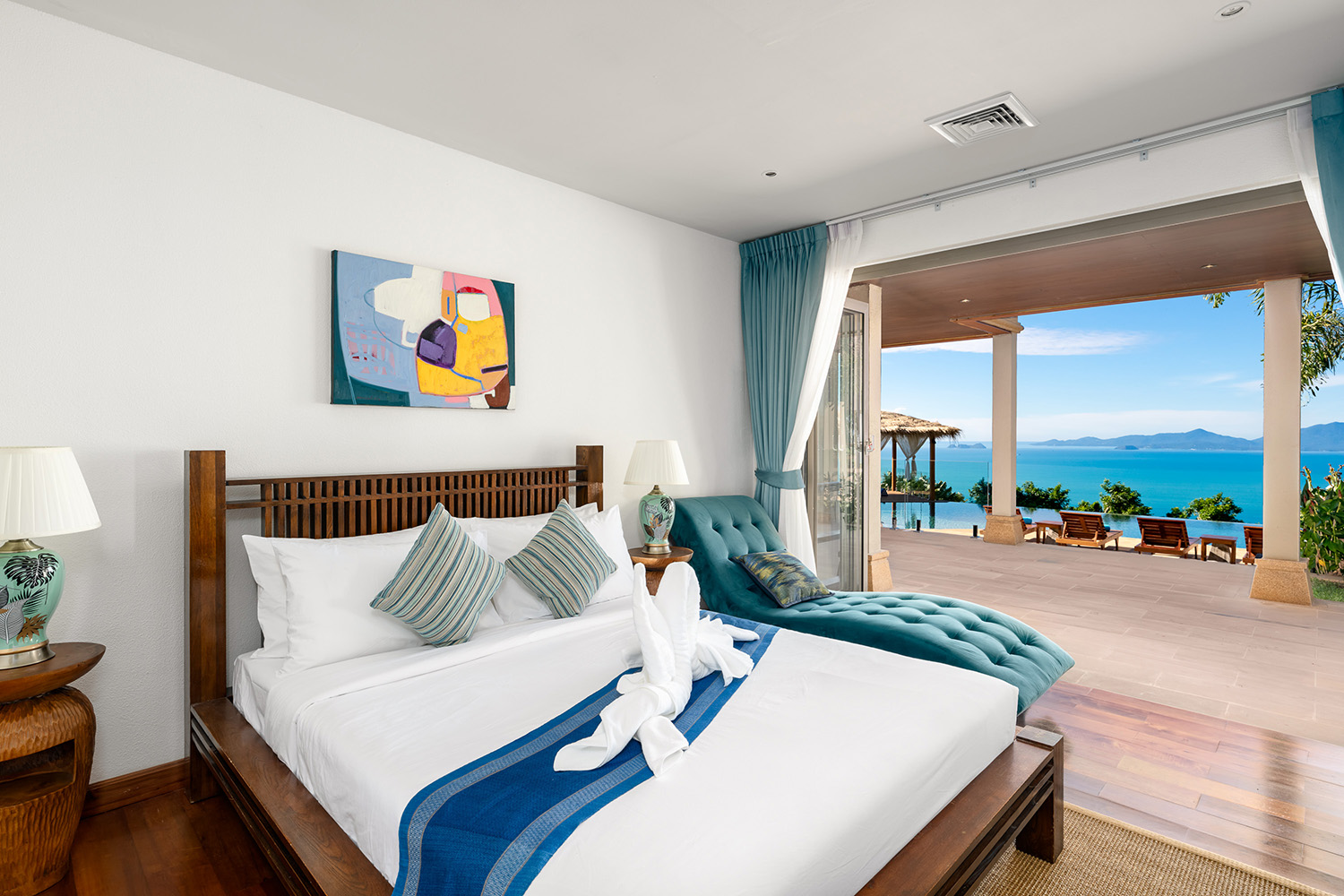 Baan Faa Sai – Renovated 5 Bedroom Seaview Pool Villa in Bangpor for Sale