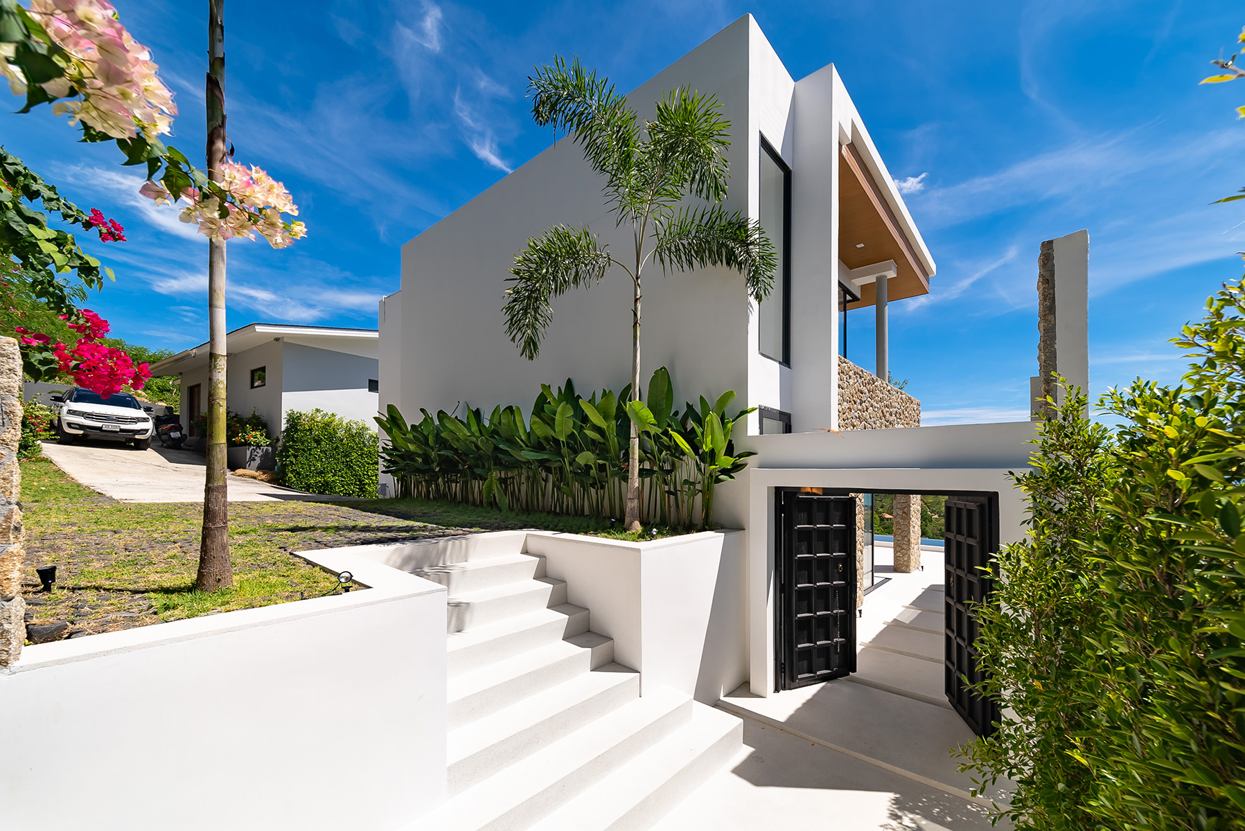 (SOLD) Enchanting 3 Bedroom Seaview Pool Villa in Bophut for sale