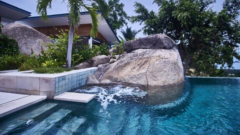 Architecturally Stunning Villa with Spectacular Ocean and Mountain View