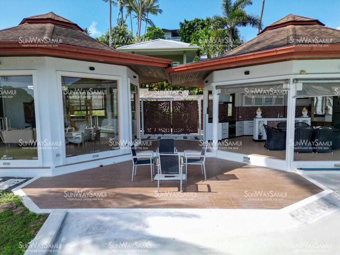 Villa Bali – 4 Bedroom Seaview Villa with Dual Pool in Bangrak for sale