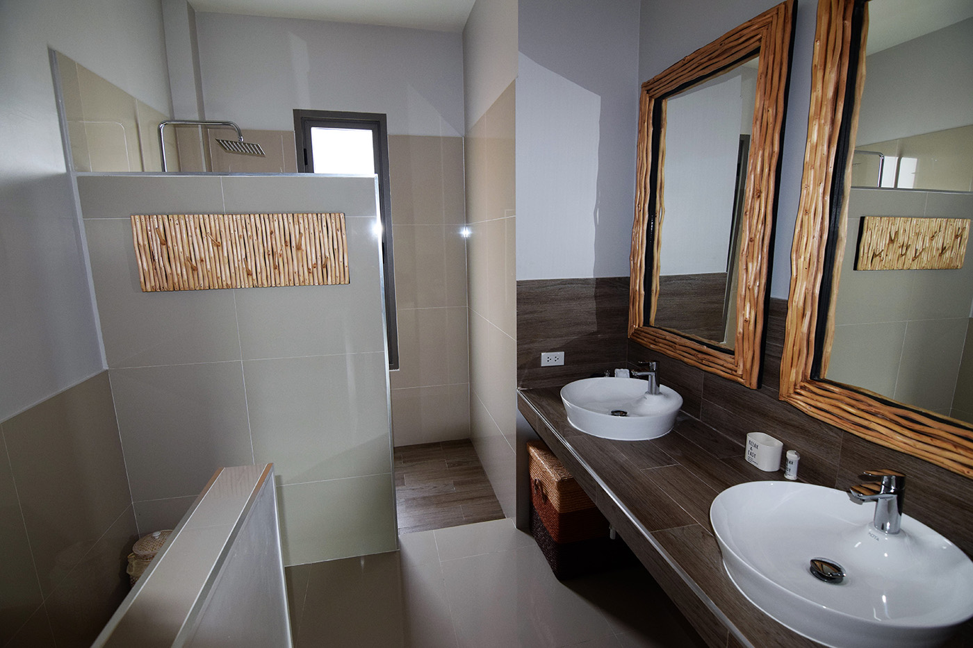 Charismatic 11-Room Resort for sale in Lamai, Koh Samui