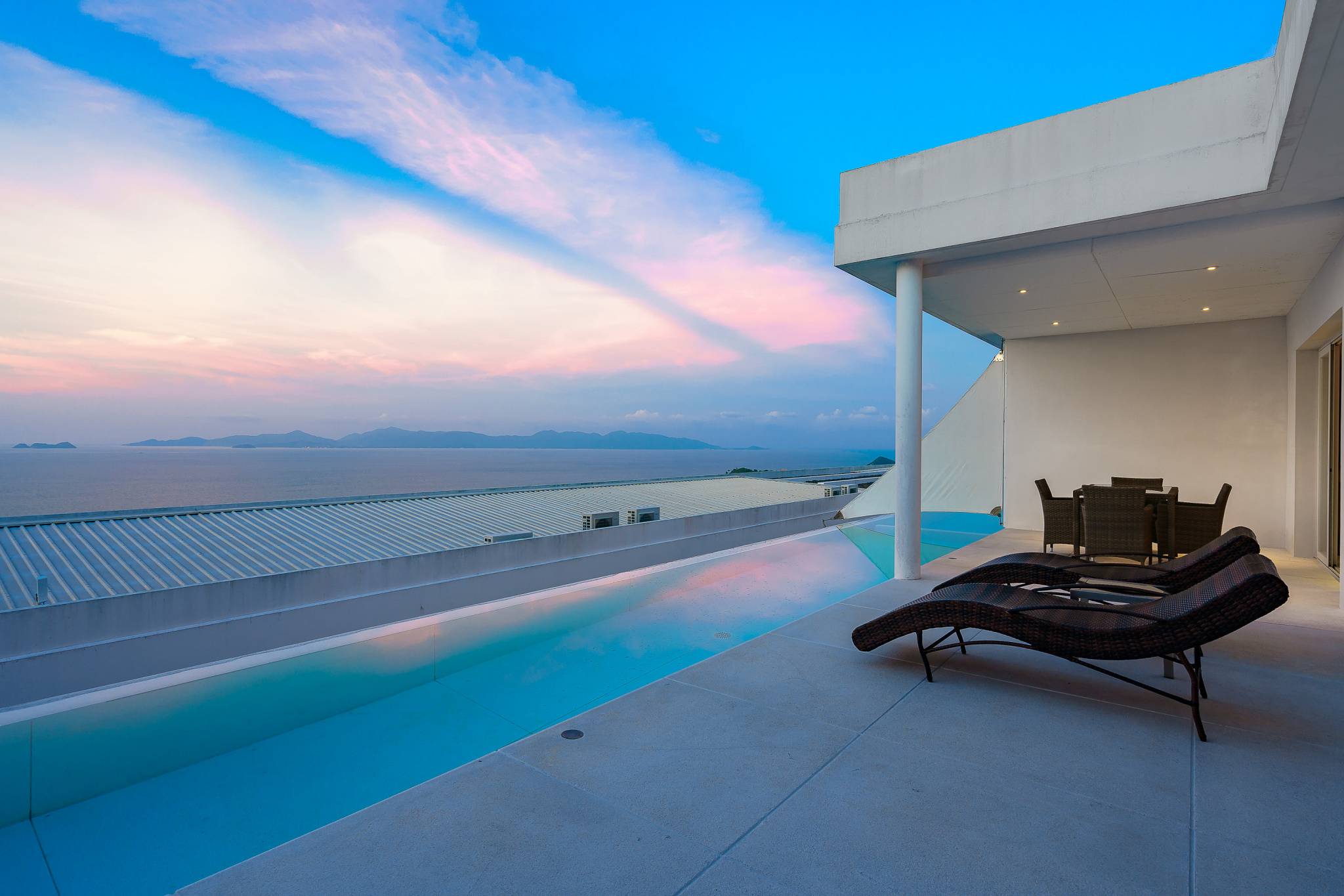 (SOLD) Luxury 1 Bedroom Seaview Apartment with Private Pool in 5* Resort for sale