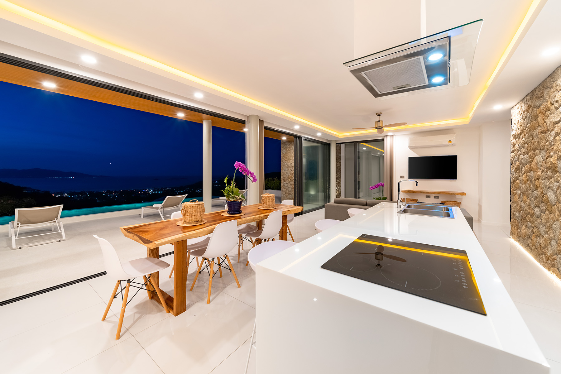 (SOLD) Enchanting 3 Bedroom Seaview Pool Villa in Bophut for sale