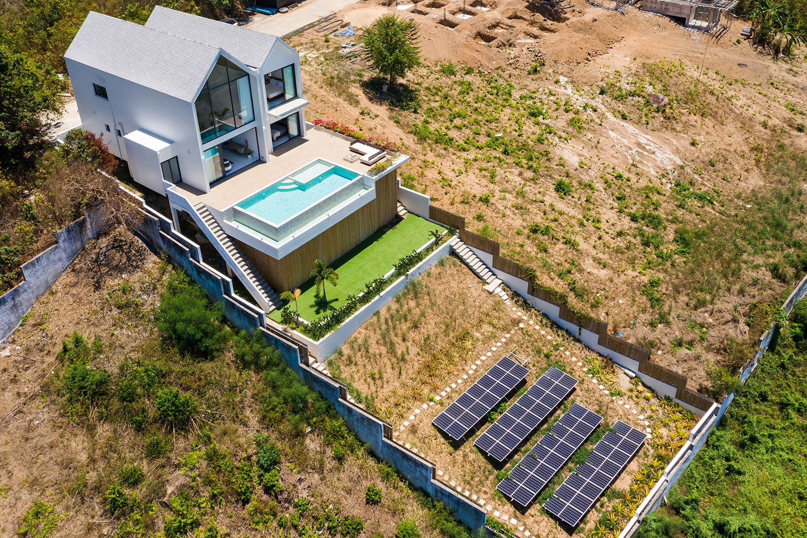 Villa Soma - Unique 3 Bedroom Seaview Pool Villa in Angthong for sale