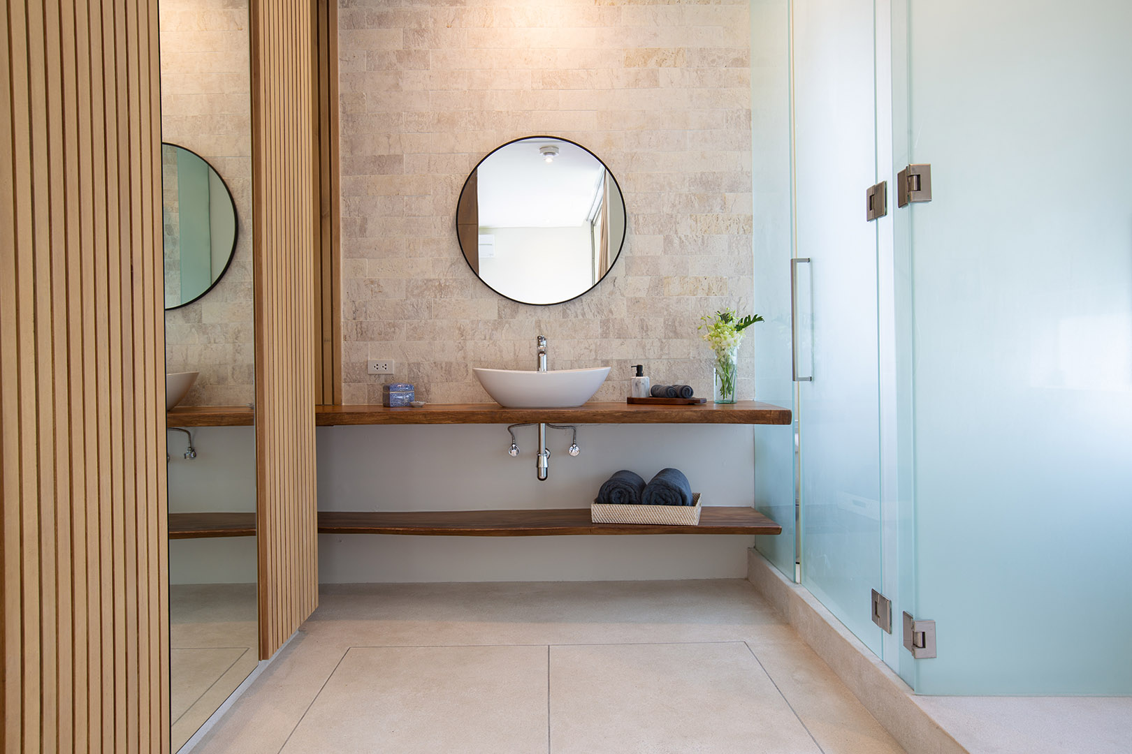 (SOLD) Villa Celadon – Captivating 5 Bedroom Seaview Pool Villa in Bangpor, Koh Samui