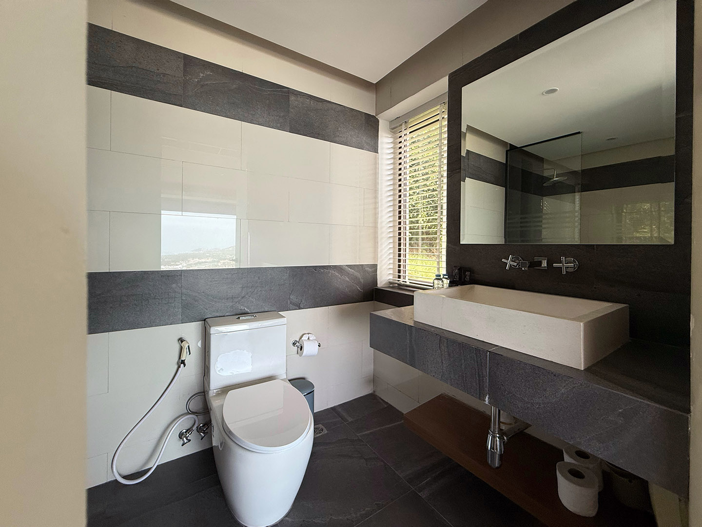 Rockwater Villa Enam – Timeless 4+1 Bedroom Seaview Pool Villa in Chaweng Noi: Rockwater Villa Enam – Timeless 4+1 Bedroom Seaview Pool Villa in Chaweng Noi