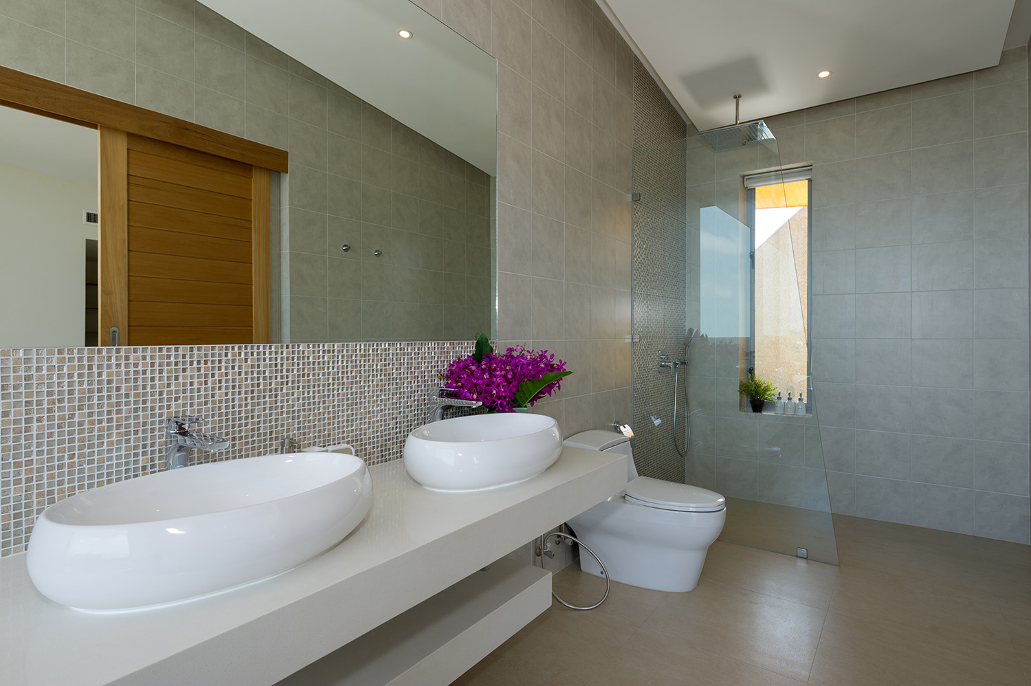 The Ridge Villa 7 – Beautiful 4 Bedroom Seaview Pool Villa in Plai Laem for sale