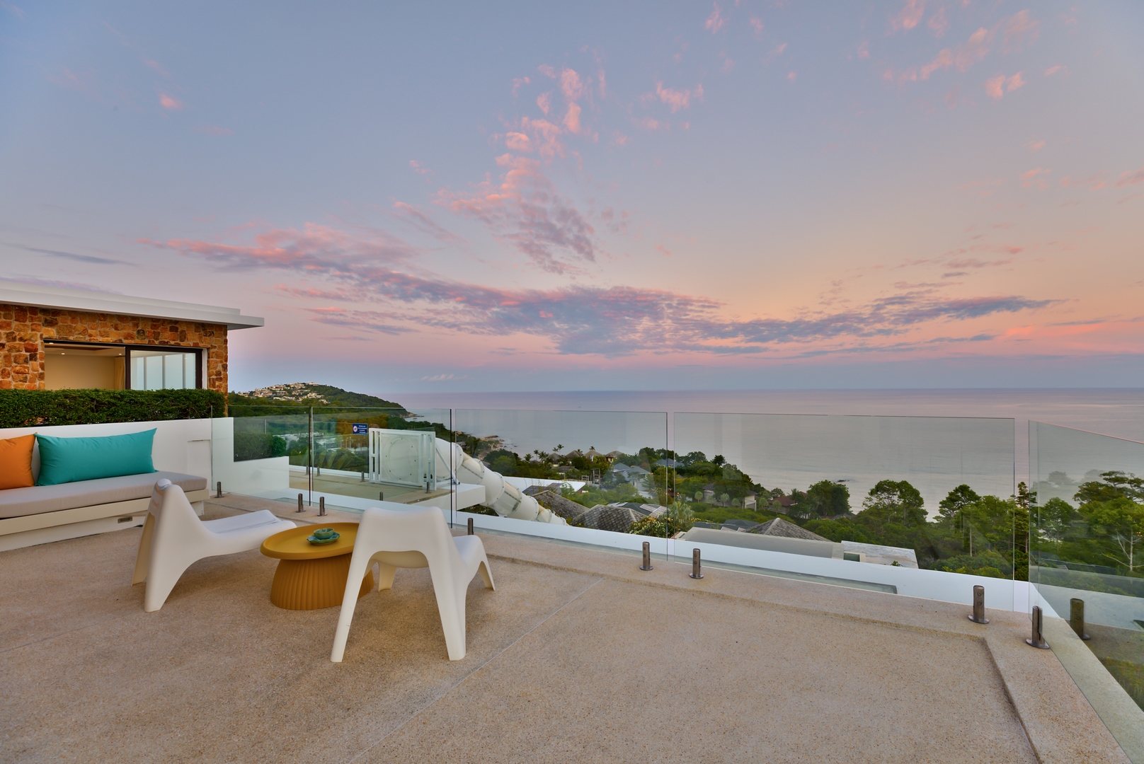 Villa Turquoise – Luxury 4 Bedroom Seaview Villa in North Chaweng for sale