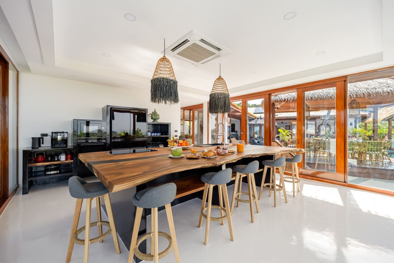 Authentik Villa – Balinese 5 Bedroom Seaview Pool Villa in Bophut: Authentik Villa – Balinese 5 Bedroom Seaview Pool Villa in Bophut