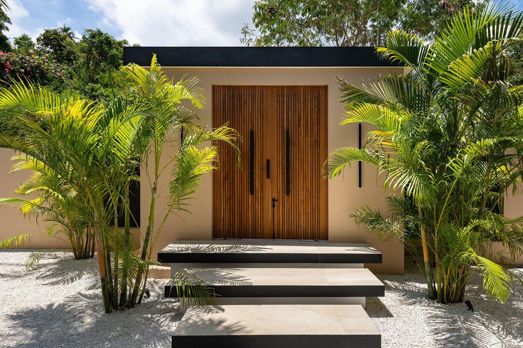 (SOLD) Villa Kelapa – Exquisite 4 Bedroom Seaview Pool Villa in Bophut for sale