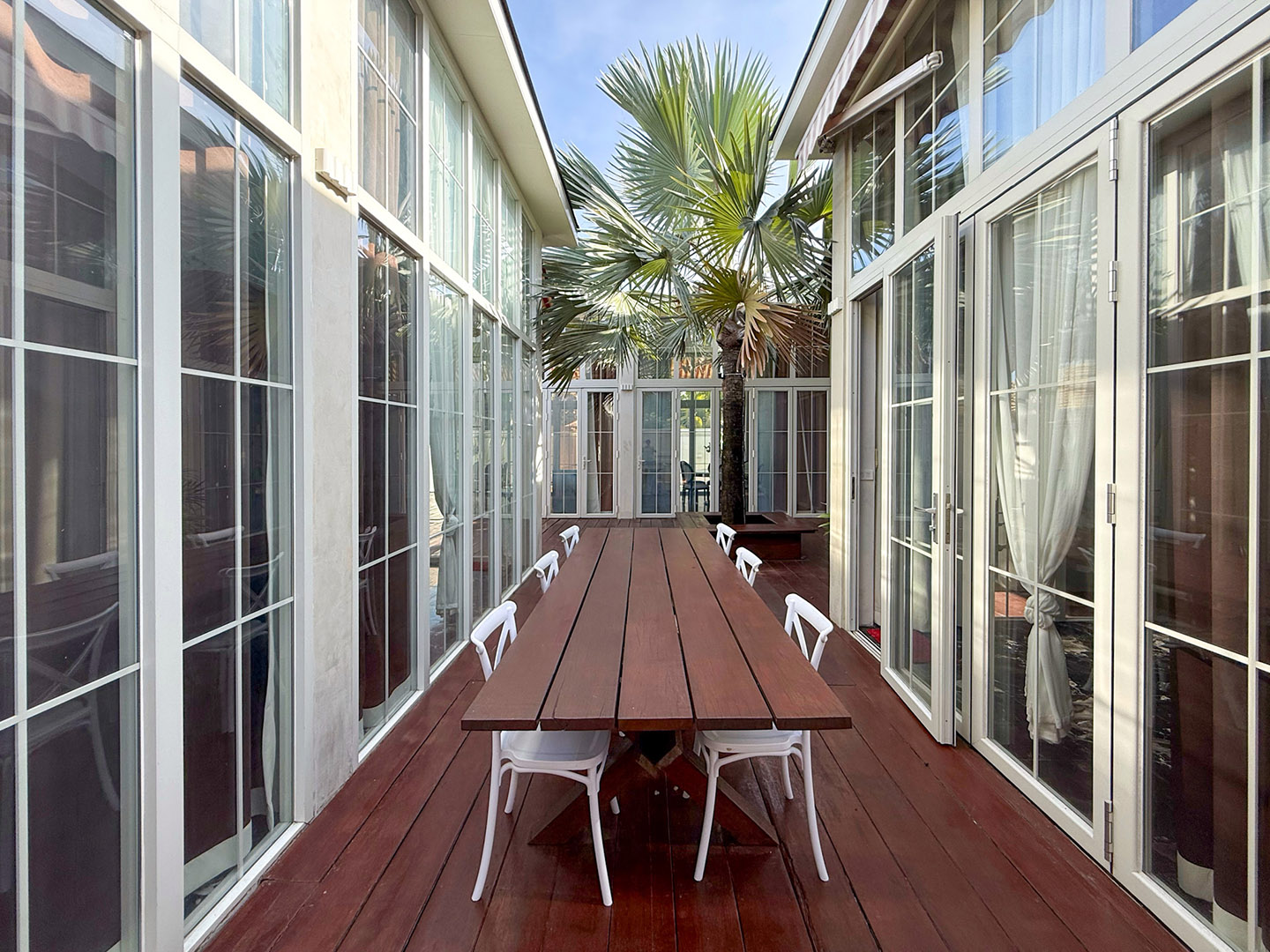 Villa Belvedere – Beachside 3 Bedroom Garden Pool Villa in Plai Laem for sale