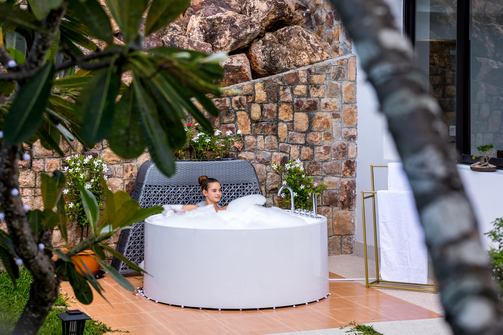 Villa Turquoise – Luxury 4 Bedroom Seaview Villa in North Chaweng for sale