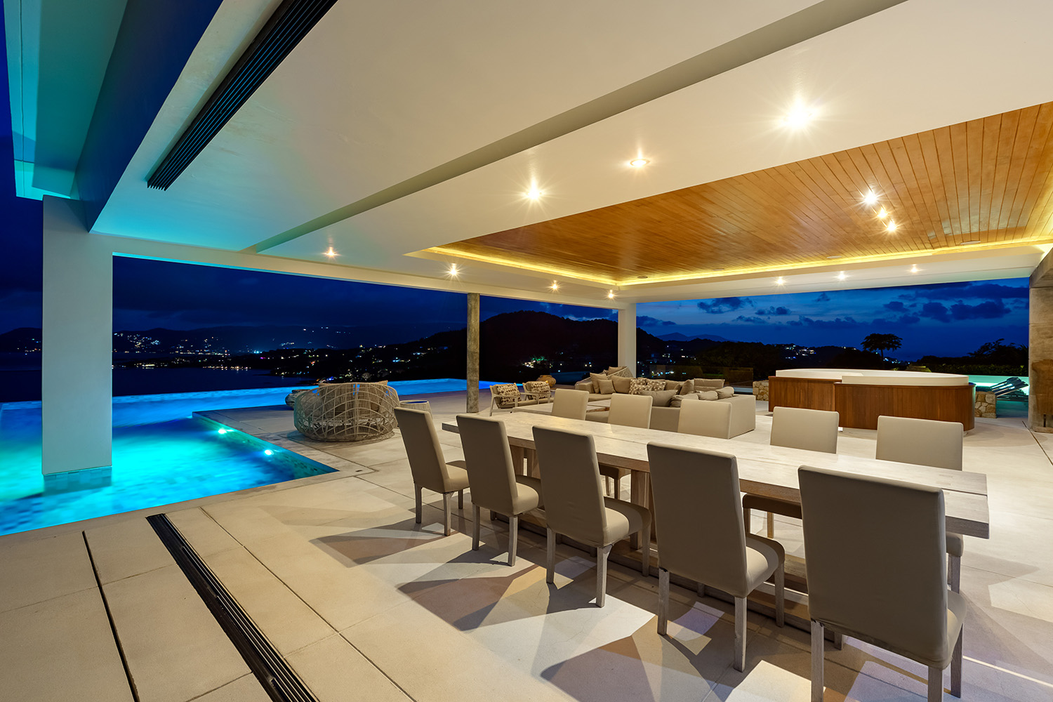 The Finest 5 Bedroom Seaview Pool Villa in Samujana for sale