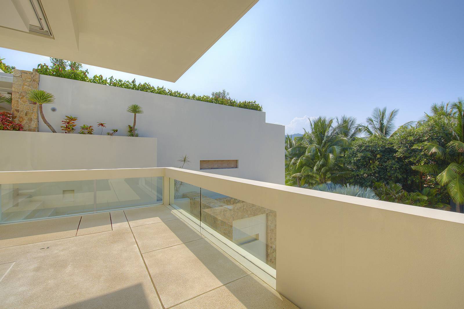 Luxury 3 Bedroom Pool Villa in Samujana for sale