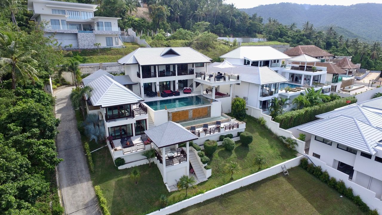 (SOLD) Large 5 bedroom Sea View Villa Alexa for sale in Maenam