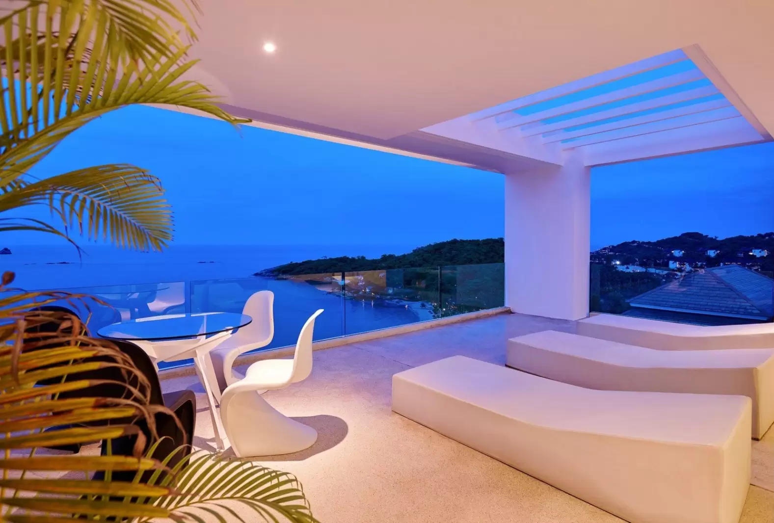 Substantial 7 Bedroom Seaview Pool Villa in Plai Laem for sale: Substantial 7 Bedroom Seaview Pool Villa in Plai Laem for sale