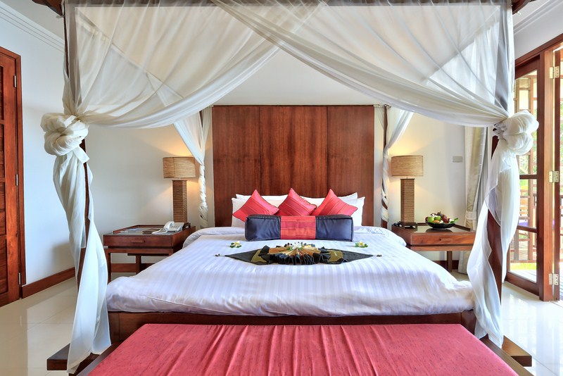 (SOLD) Oceanfront 4 Bedroom Villa in 5 Star Resort Kanda Residence in Choeng Mon
