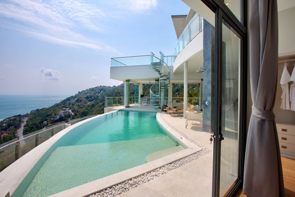 Modern “Seawadee” villa – grace and luxury on heavenly Koh Samui