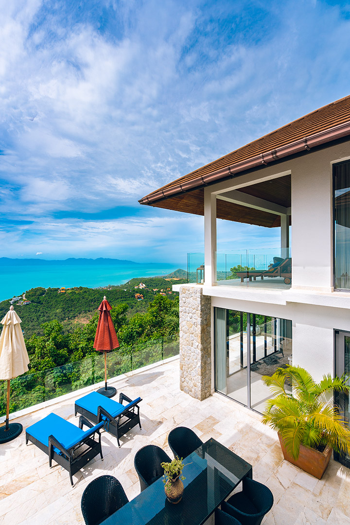 The Peak – Cliffside 5 Bedroom 6 Bathroom Seaview Villa in Bangpor for sale