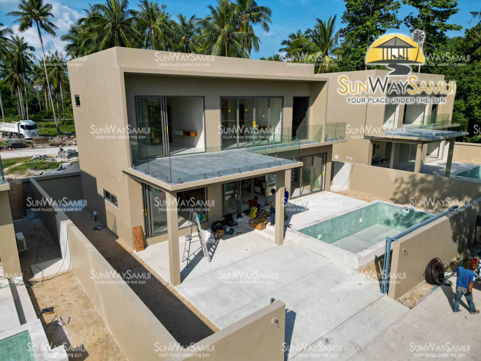 Coco Tropical Plalarn - Beach-Access Modern 3 Bedroom Garden Pool Villa in Maenam for Sale