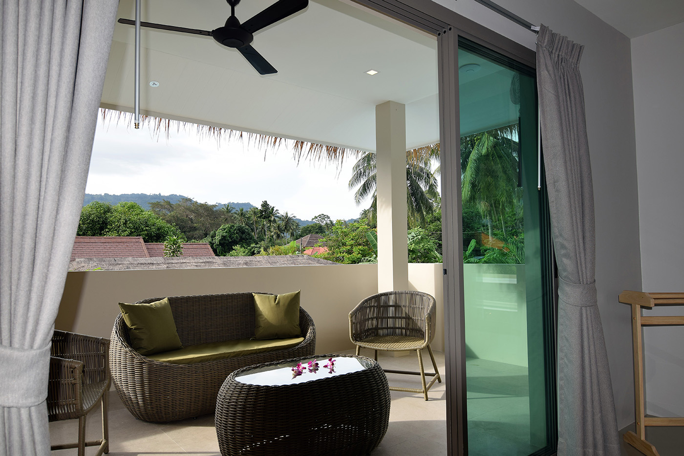 Charismatic 11-Room Resort for sale in Lamai, Koh Samui
