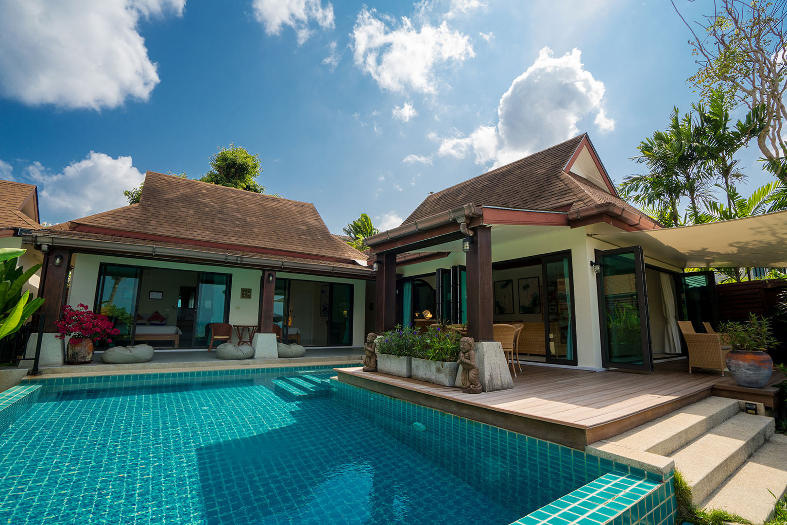 Indu Sunset – Comfortable 4 Bedroom Beachfront Pool Villa in Bang Makham for sale: Indu Sunset – Comfortable 4 Bedroom Beachfront Pool Villa in Bang Makham for sale
