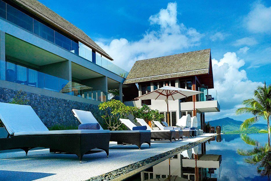 Suralai Villa - Modern Thai 6 Bedroom Seaview Pool Villa in Bophut for sale