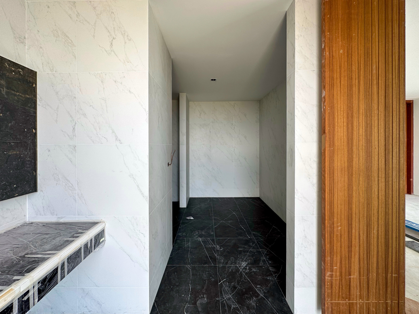 (SOLD) The Bay Ridge – Luxury 4 Bedroom Seaview Pool Villa in Big Buddha for sale
