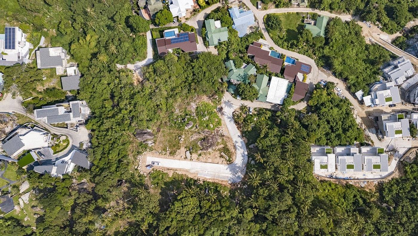 Bayview Estate - stunning infinity 4 bedroom sea view villas in prime location  