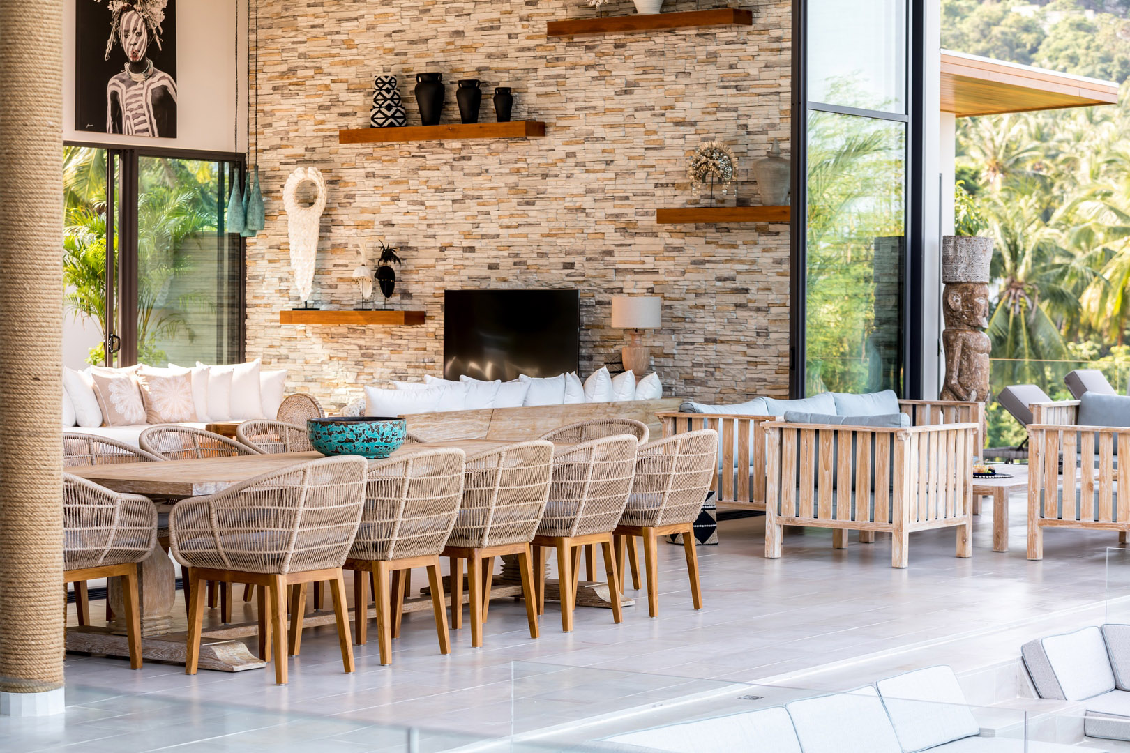 Villa Asi – Astonishing 6 Bedroom Seaview Pool Villa in Chaweng for sale