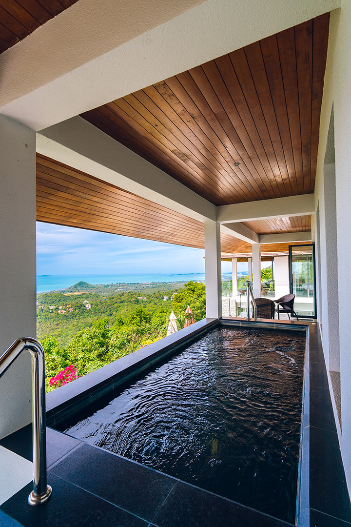 The Peak – Cliffside 5 Bedroom 6 Bathroom Seaview Villa in Bangpor for sale