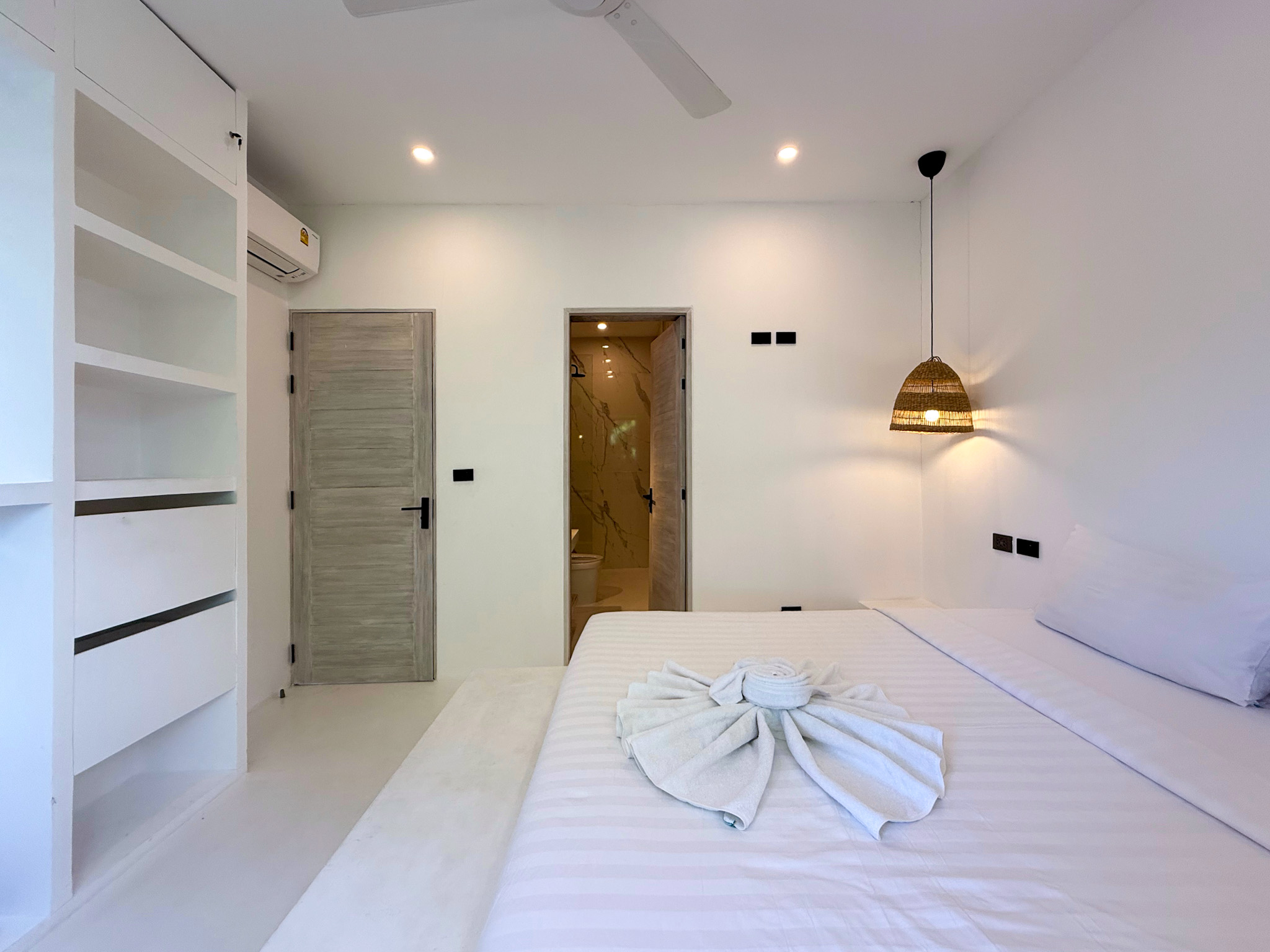 (PRICE REDUCED!) Villa Cocohill - Minimalist 3 Bedroom Seaview Pool Villa in Chaweng for sale