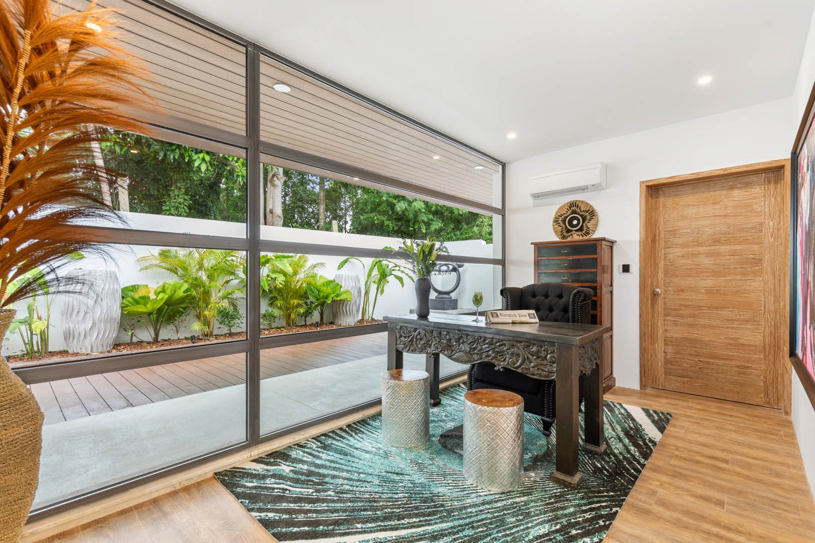 Villa Riverside – Luxury 5 Bedroom Balinese Tropical Retreat in Maenam for sale: Villa Riverside – Luxury 5 Bedroom Balinese Tropical Retreat in Maenam for sale