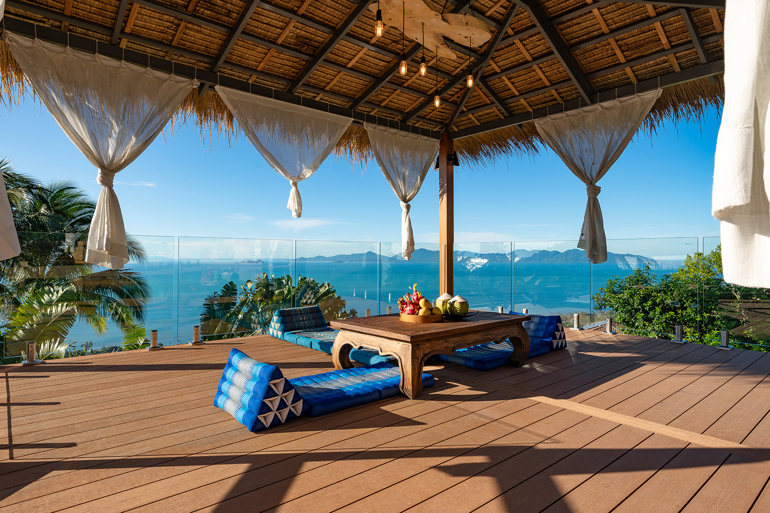 Baan Faa Sai – Renovated 5 Bedroom Seaview Pool Villa in Bangpor for Sale