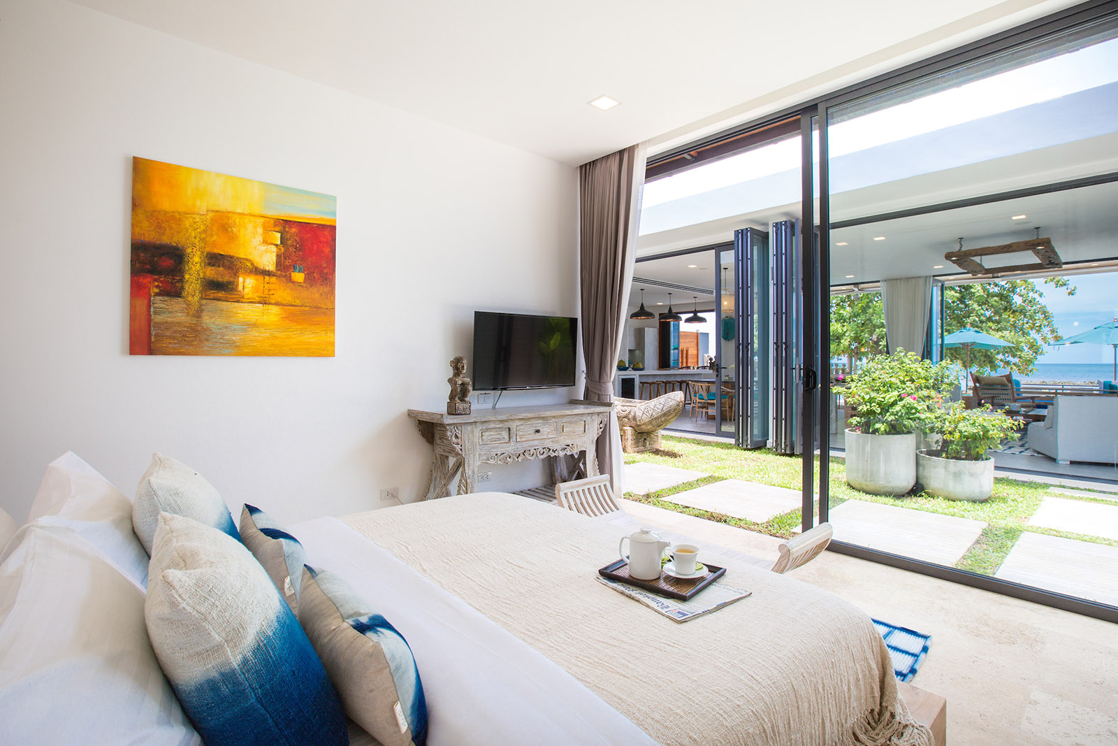(SOLD) Villa Suma by Pavana – Luxurious 7 Bedroom Beachfront Villa in Laem Sor for sale