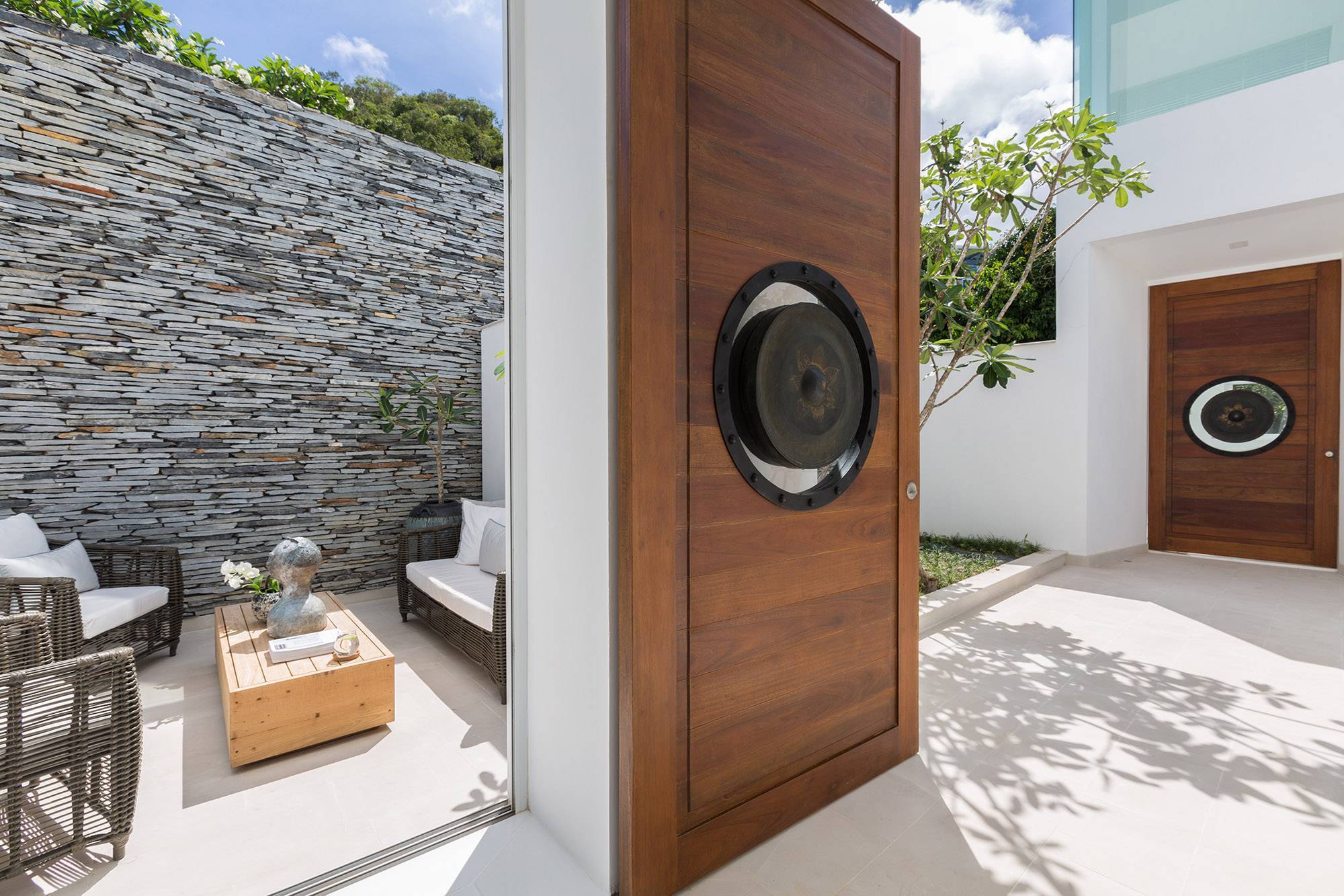 Michaela Residence - Luxury 2 bedroom Seaview Pool Villa in Plai Laem for sale