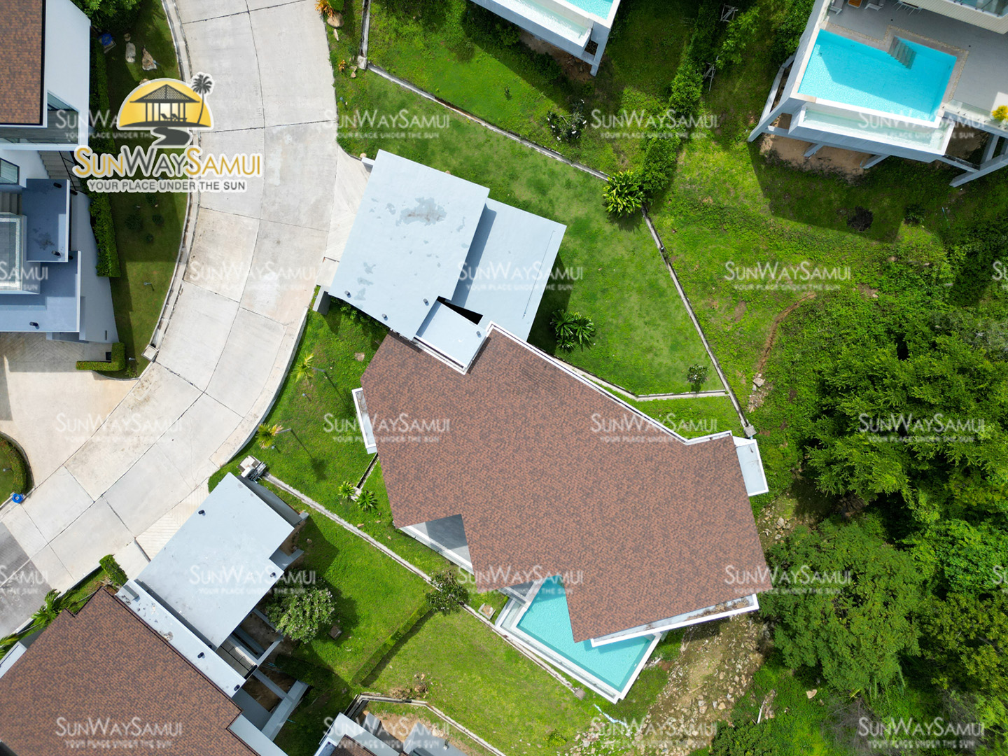 Verano Residence - Quality 4+1 Bedroom Seaview Pool Villa in Chaweng Noi for Sale