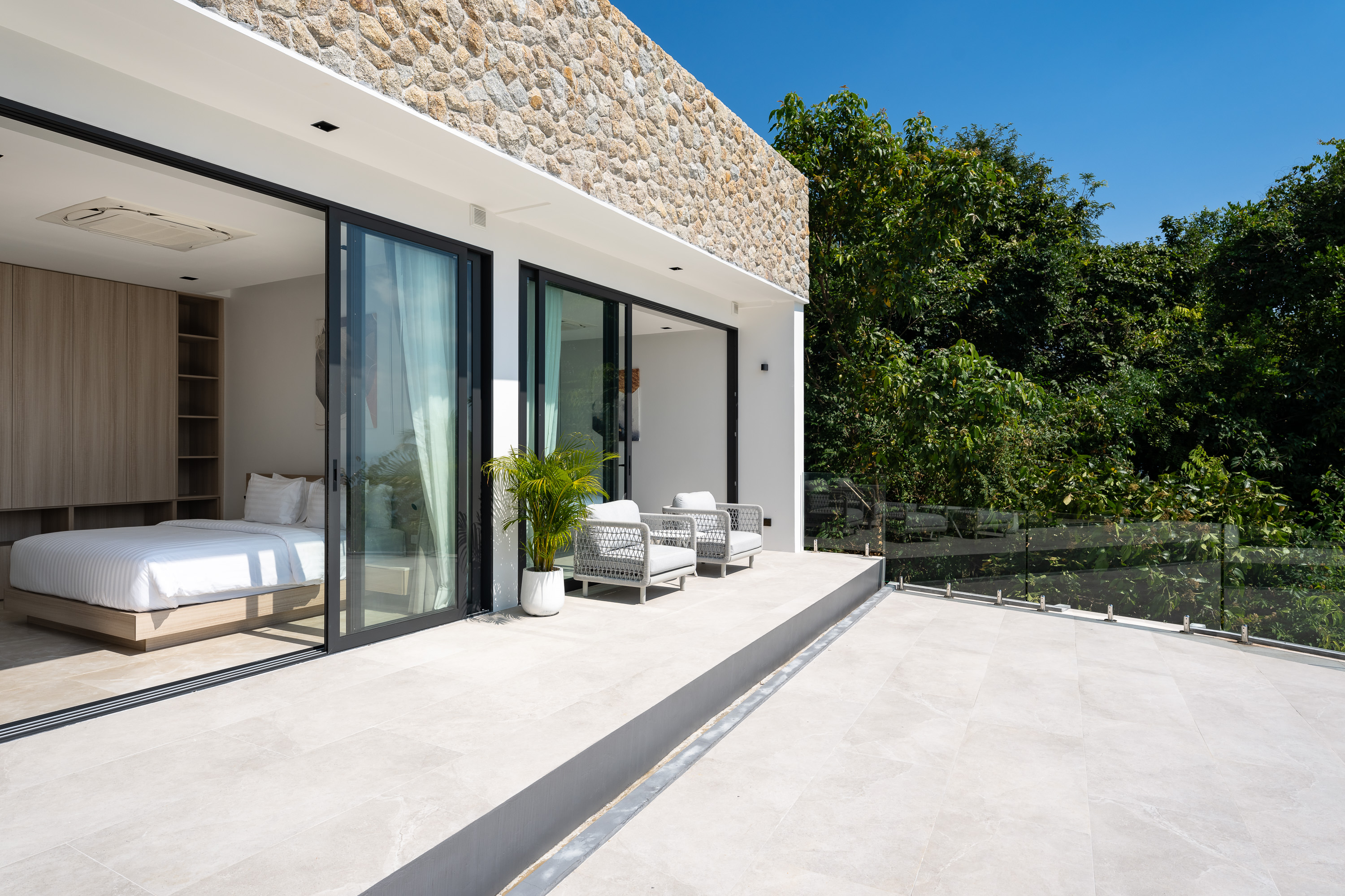 Villa Sea Stone - Masterpiece 3 Bedroom Seaview Pool Villa in Chaweng Noi: Villa Sea Stone — Masterpiece 3 Bedroom Seaview Pool Villa in Prestigious Chaweng Noi