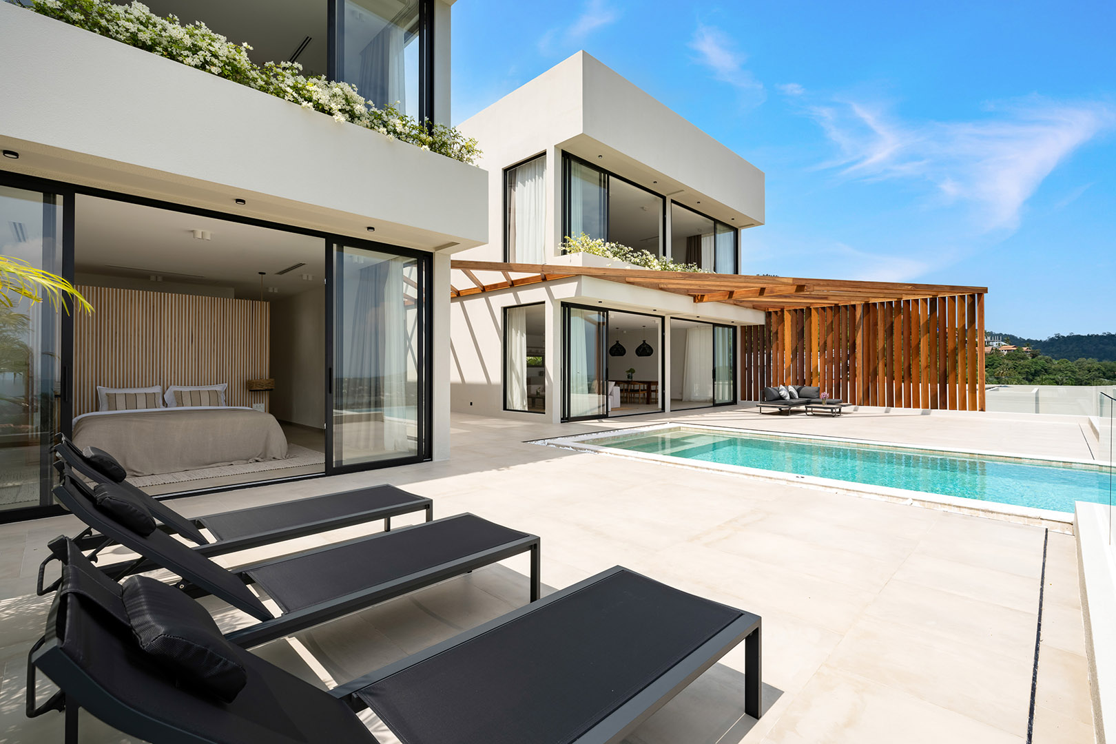 (PRICE REDUCED!) Villa Azure – Mediterranean 5 Bedroom Seaview Pool Villa in Chaweng for sale: Villa Azure – Mediterranean 5 Bedroom Seaview Pool Villa in Chaweng for sale