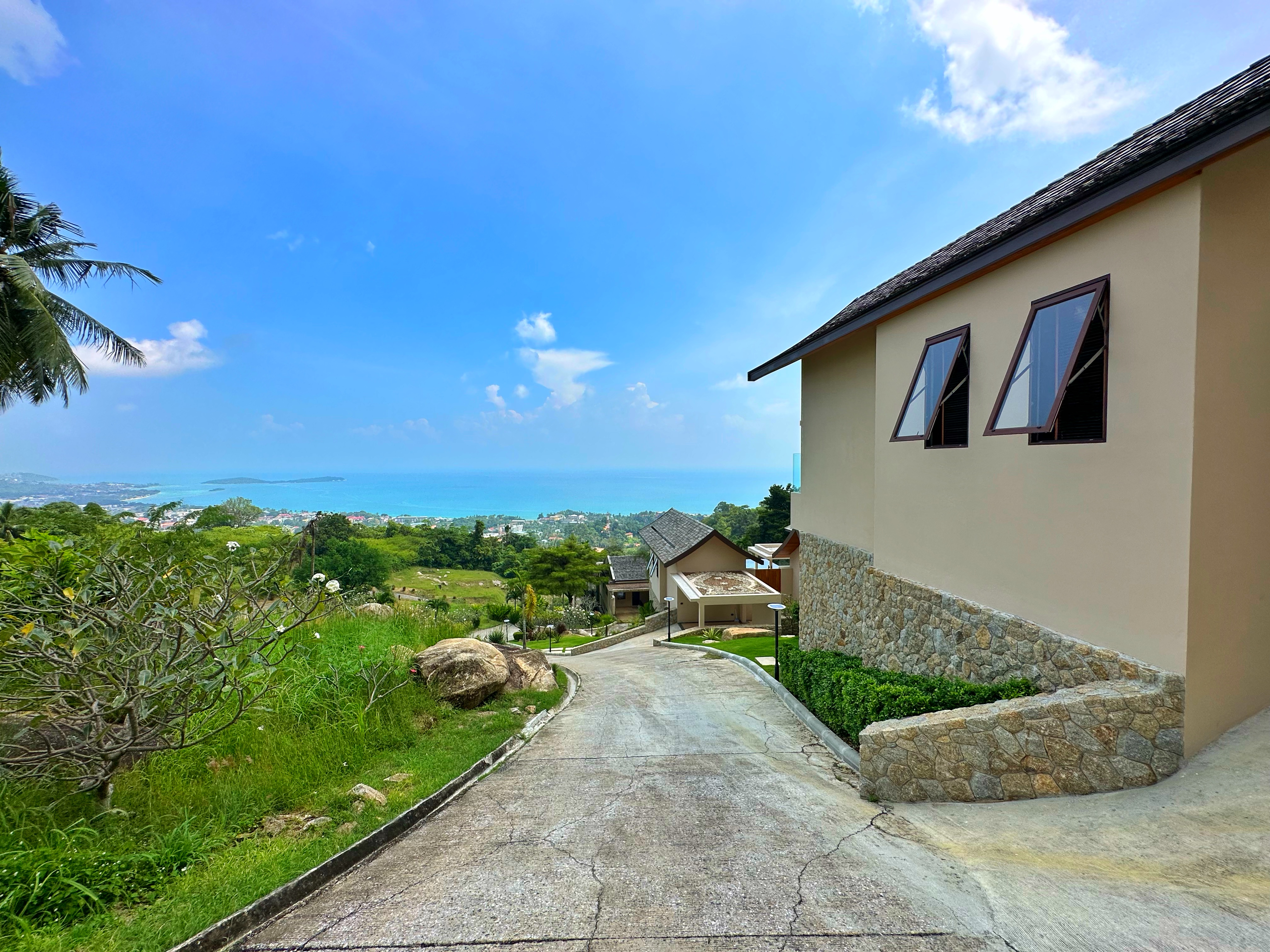 (SOLD) Villa Delapan - Traditional Tropical 3 Bedroom Seaview Pool Villa in Chaweng Noi For Sale