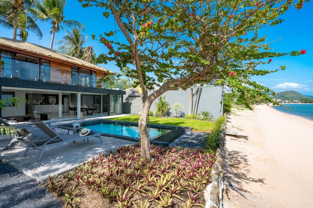 (SOLD) Baan Fishermen Villa – Beachfront Thai-Style Villa in Prime Fisherman’s Village for sale