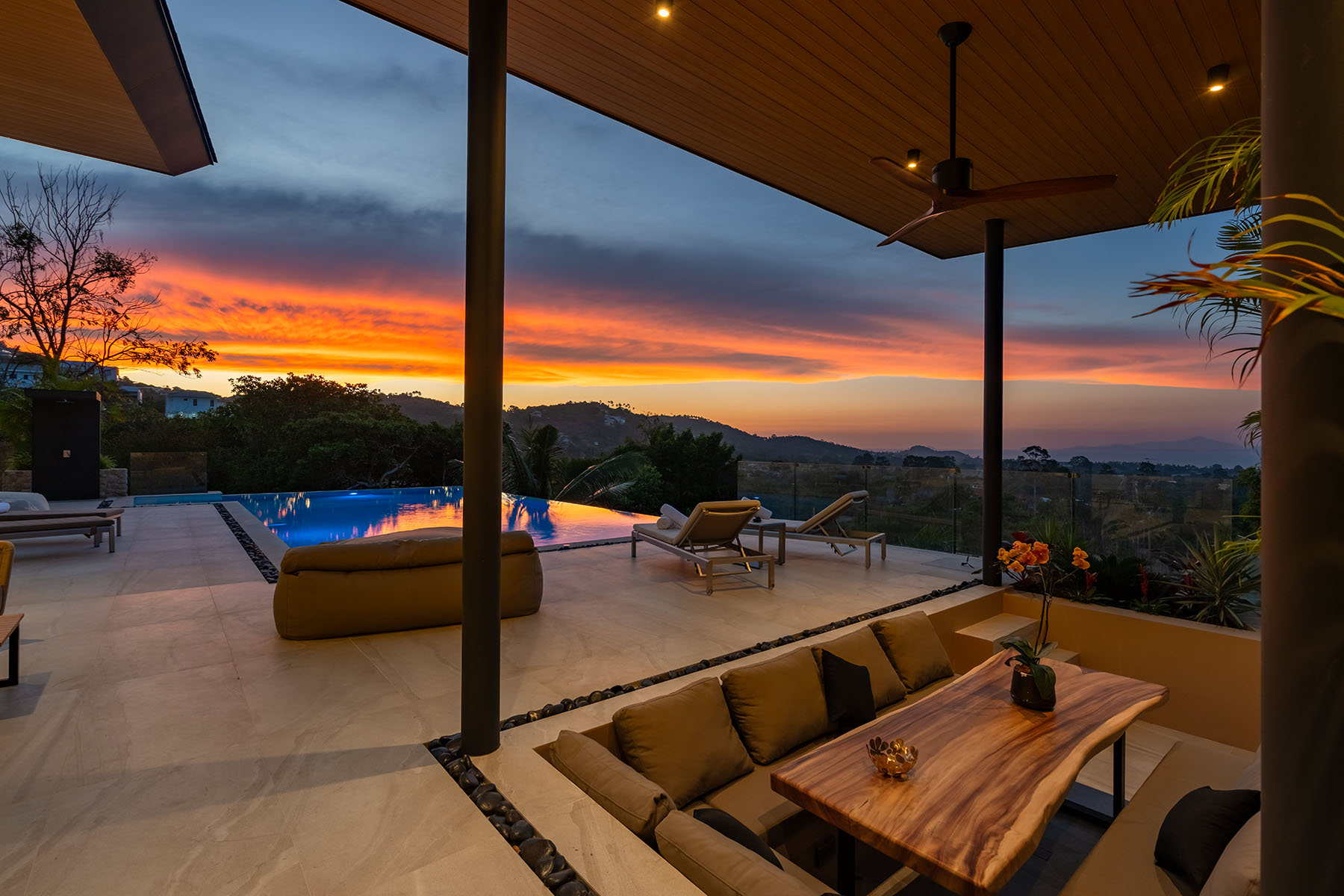 (SOLD) Villa Kelapa – Exquisite 4 Bedroom Seaview Pool Villa in Bophut for sale